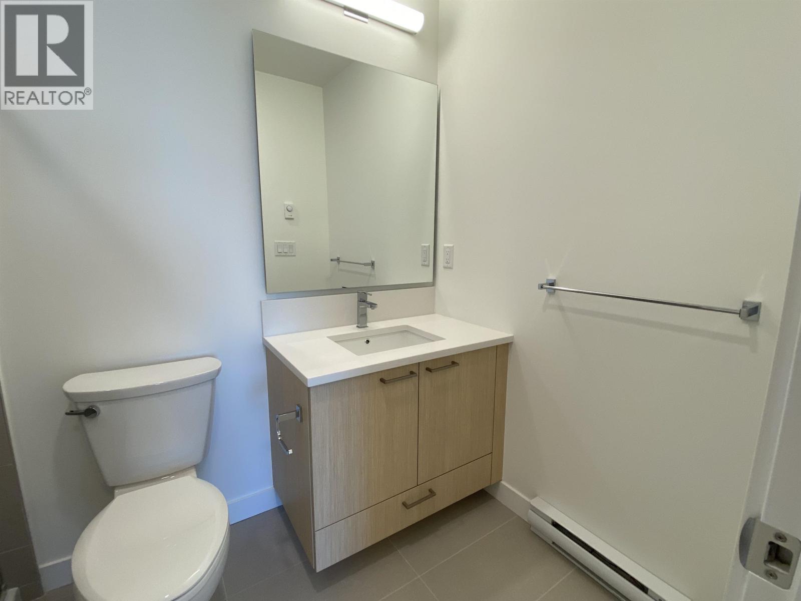 603 723 GROVER AVENUE, Coquitlam