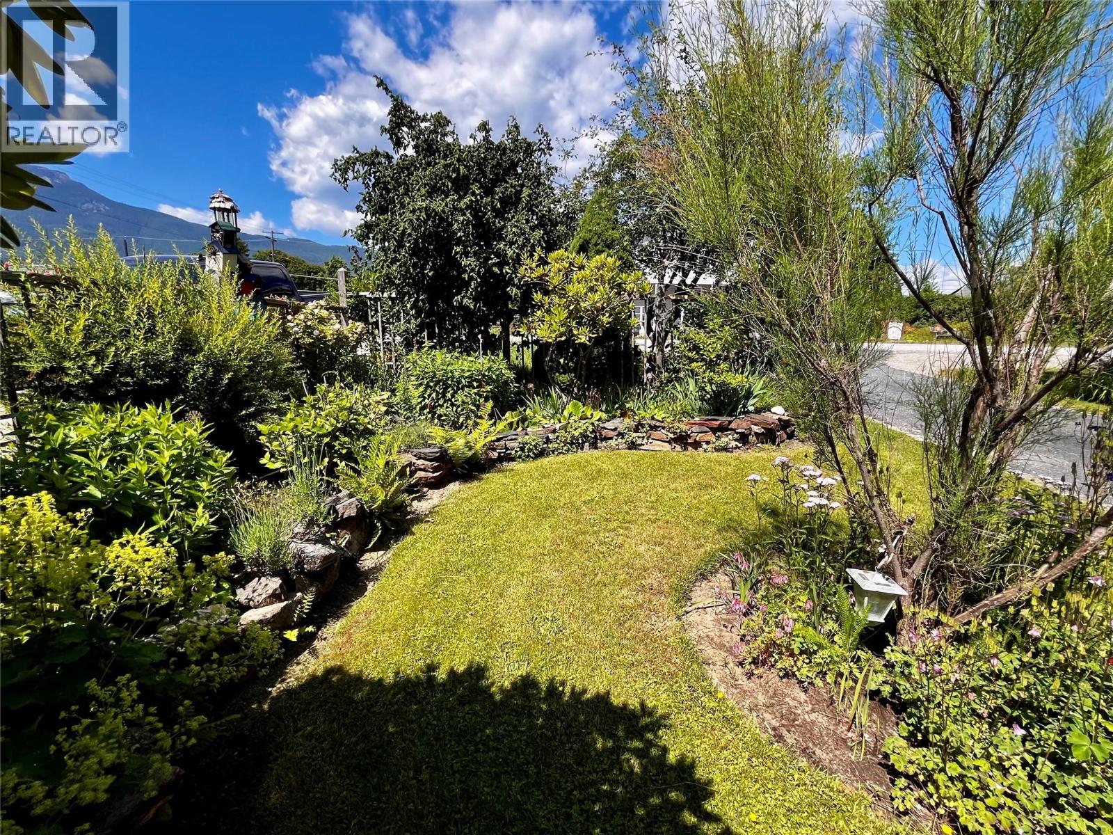 203 4th Avenue NW - 81