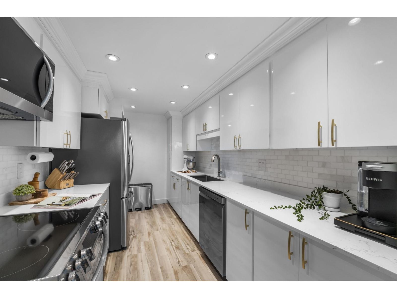 #907-11881 88 Avenue, Delta