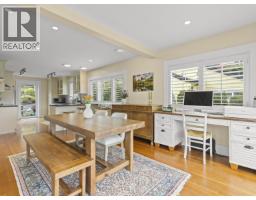 6252 Wellington Avenue, West Vancouver, BC V7W2H4 Photo 11