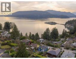 6252 Wellington Avenue, West Vancouver, BC V7W2H4 Photo 39