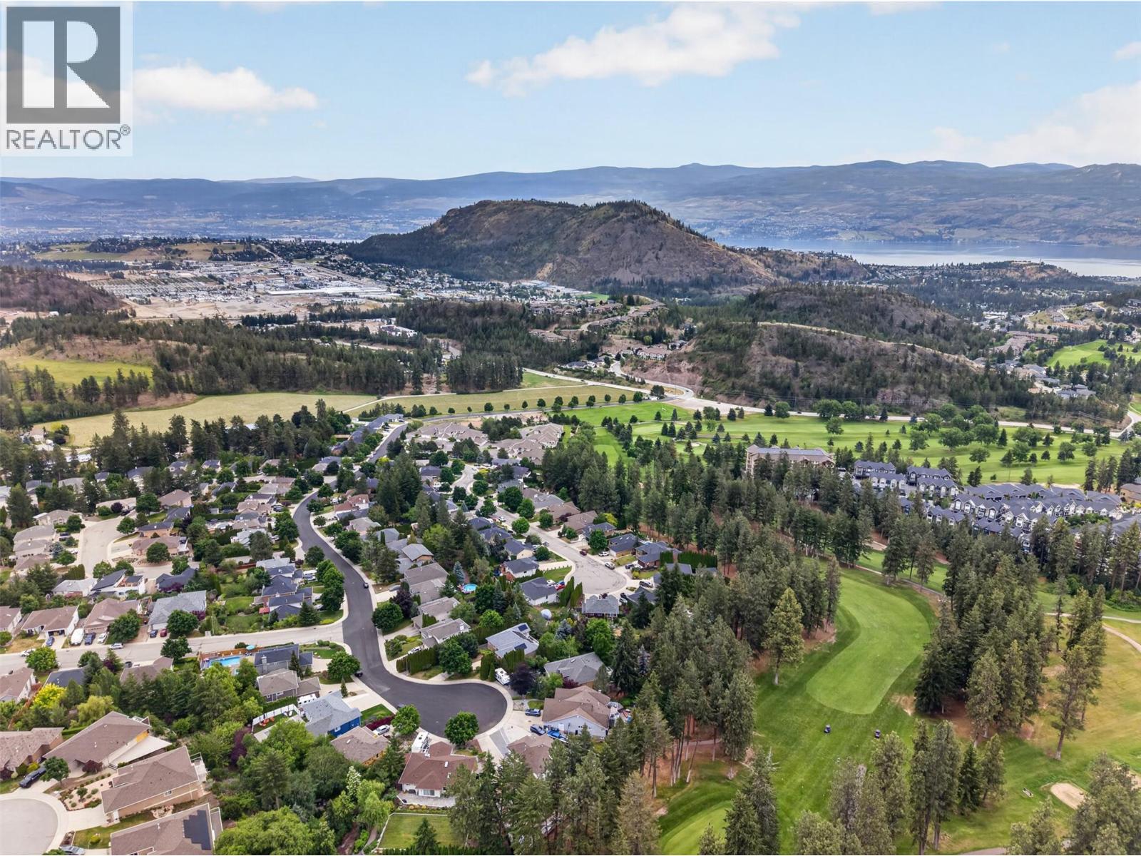  2330 Shannon Woods Drive, West Kelowna