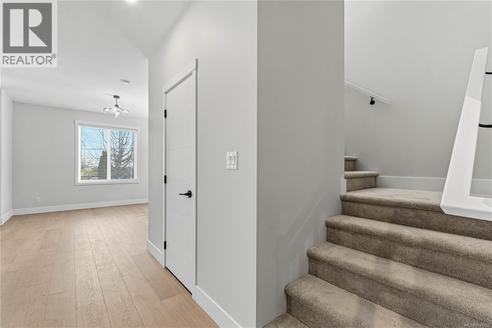 1517 Marban Rd - 10