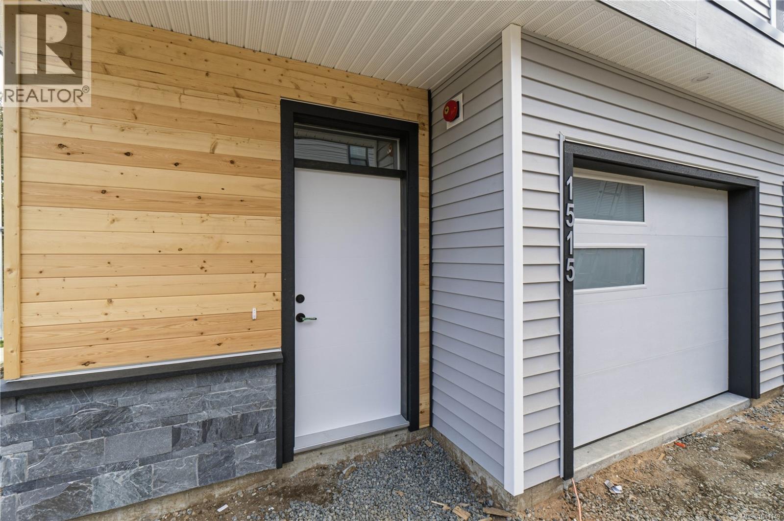 1515 Marban Rd, Nanaimo — photo 3