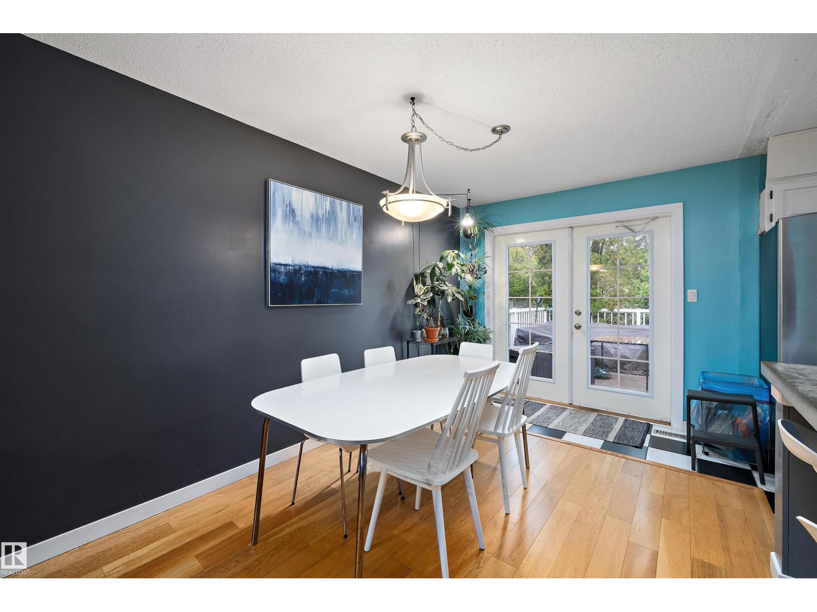 52 ALEXANDER DR — photo 10