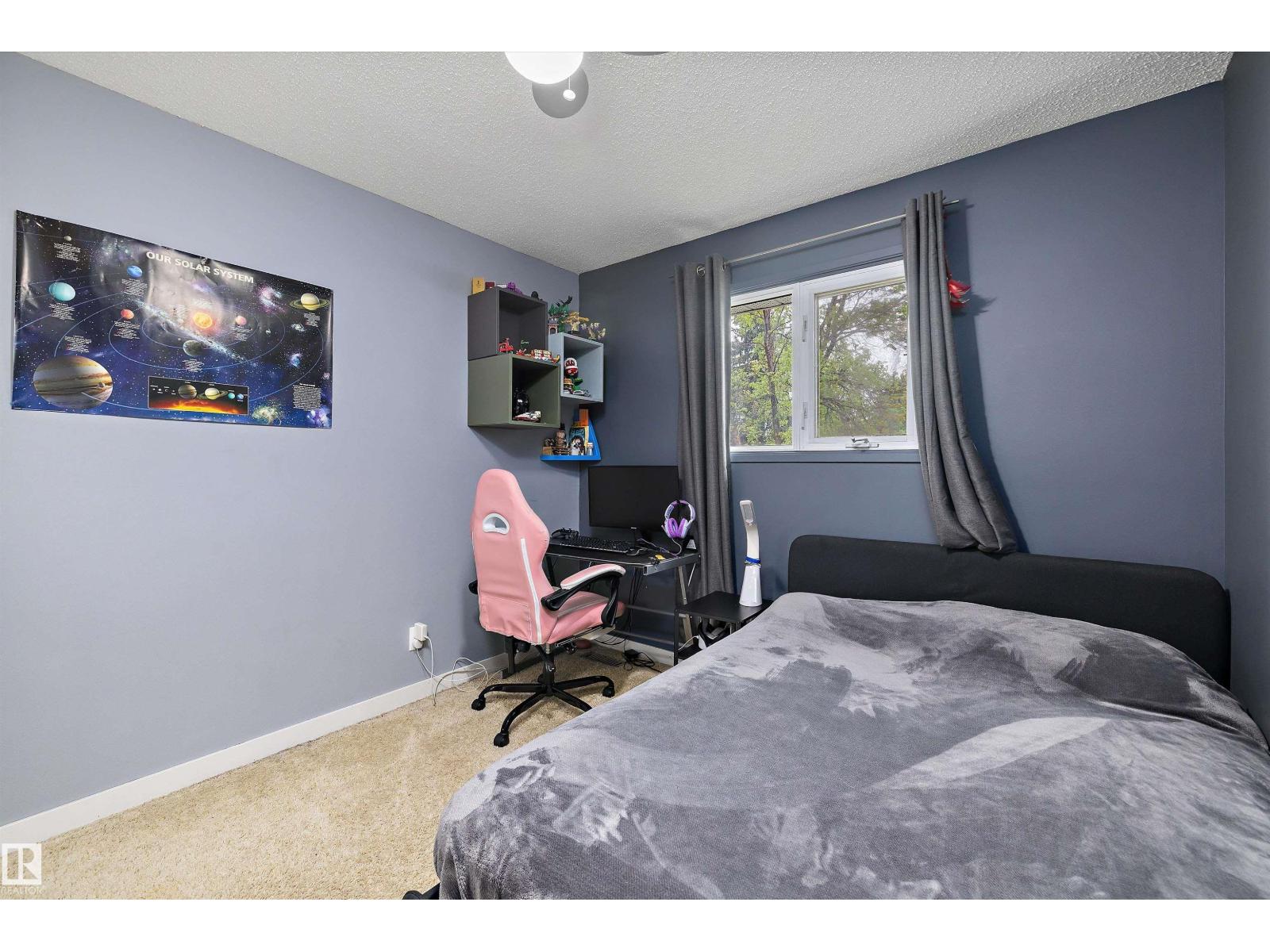 52 ALEXANDER DR — photo 28