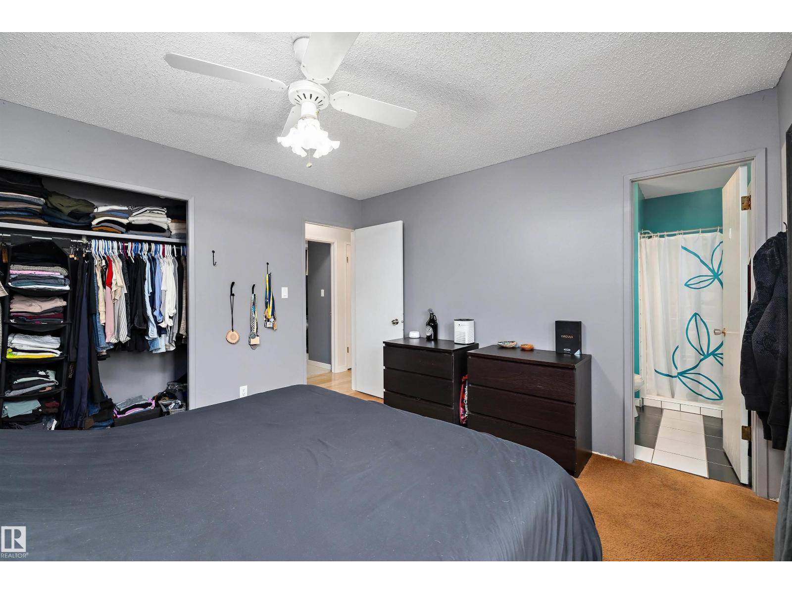 52 ALEXANDER DR — photo 33