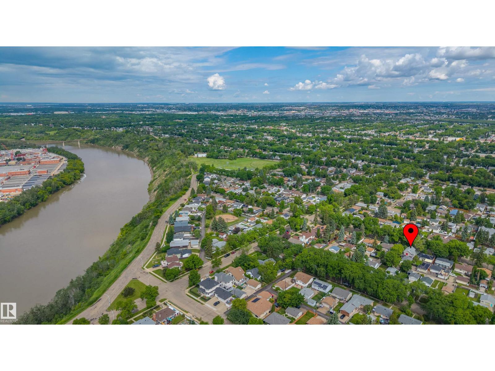 3631 108 AV NW — photo 70