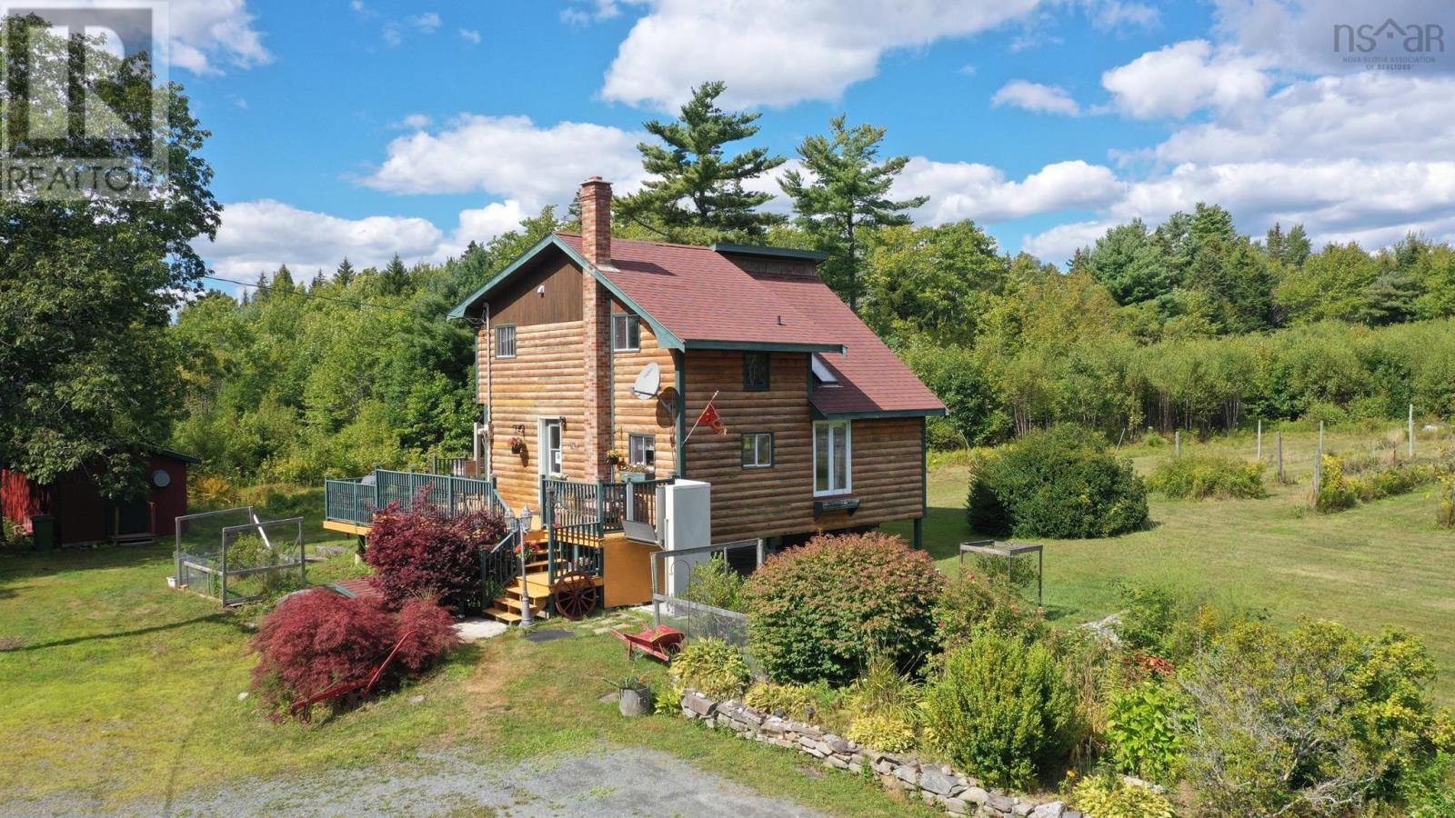 1214 Old Port Mouton Road - 2