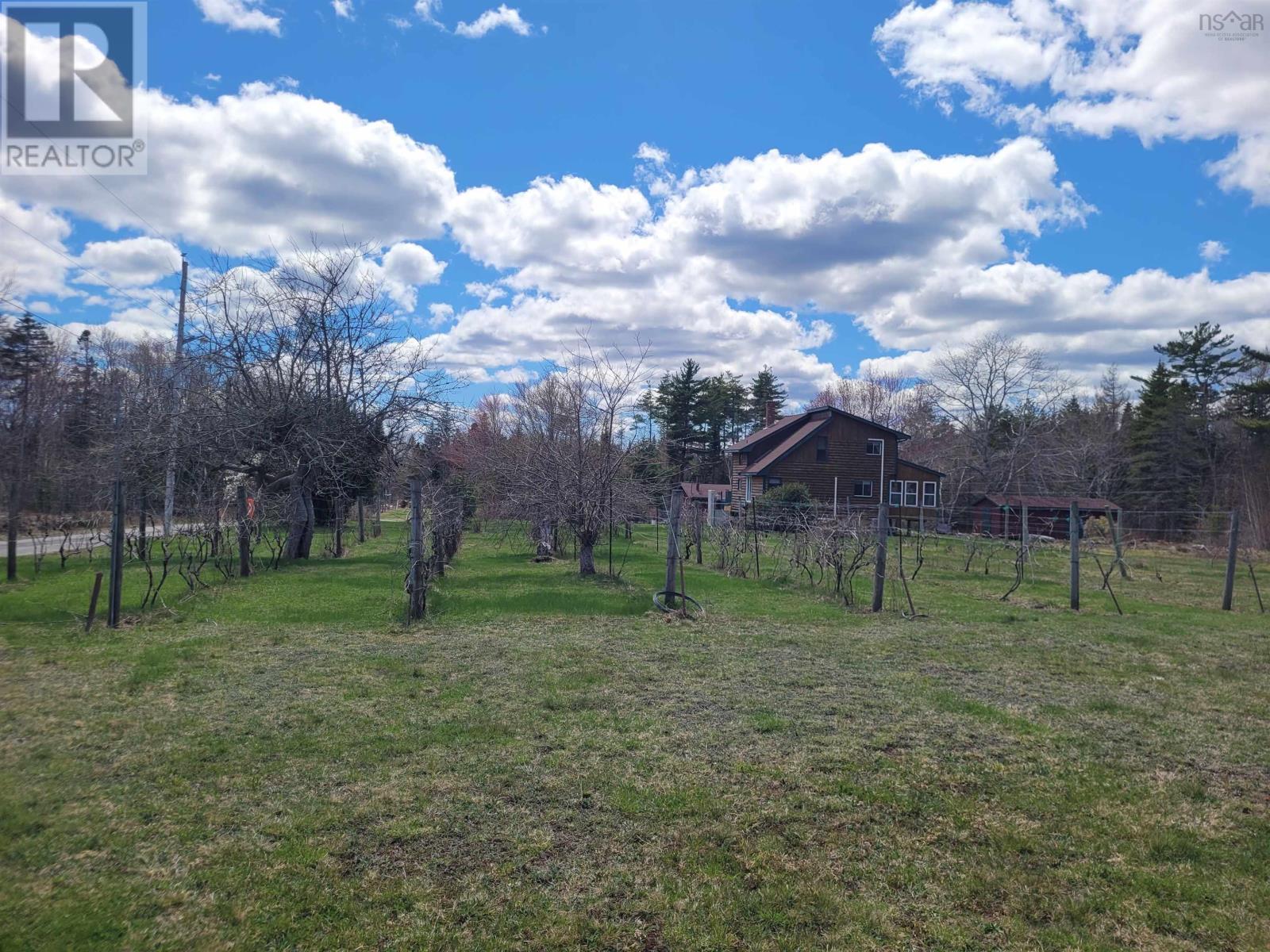 1214 Old Port Mouton Road - 37