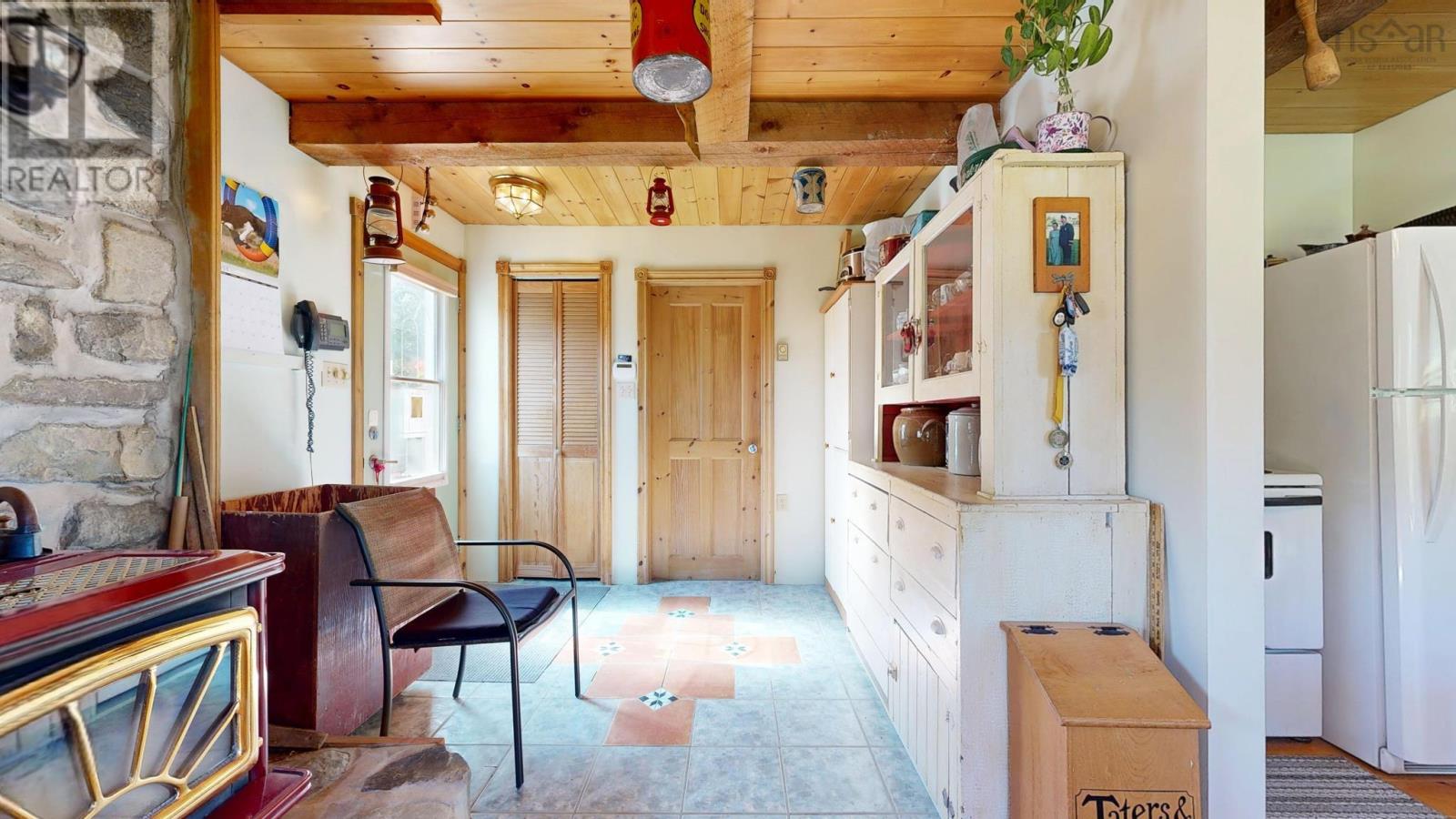 1214 Old Port Mouton Road - 9