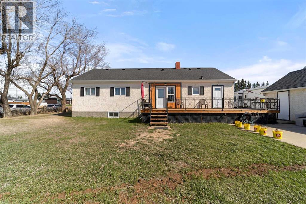 5615 49 Avenue - 34