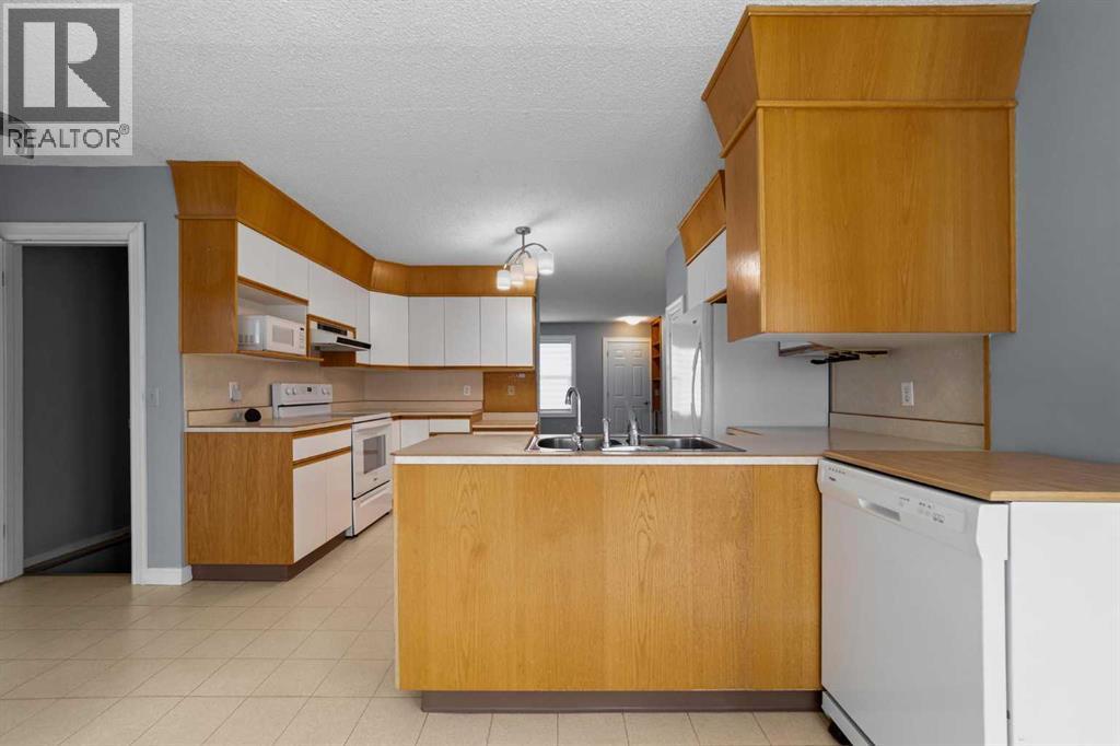 5114 48 Street - 4