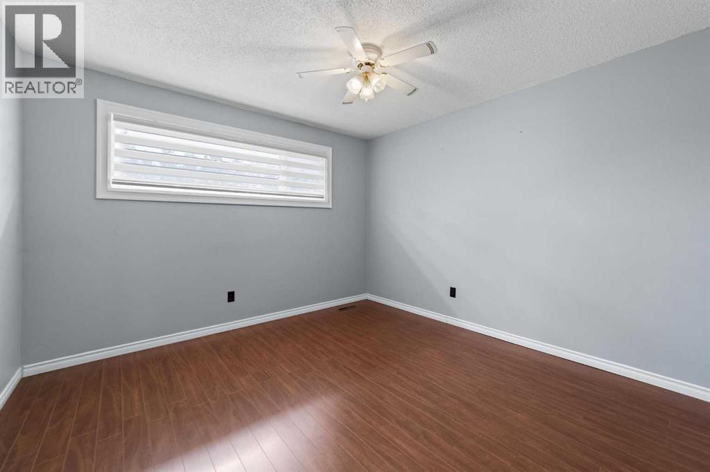 5114 48 Street - 10