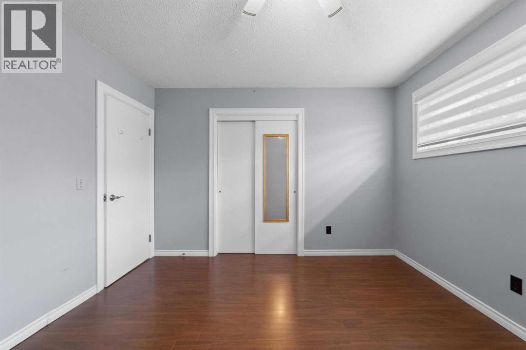 5114 48 Street - 11