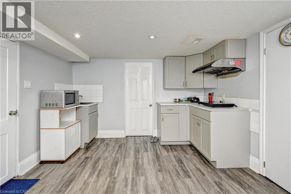 158 PLYMOUTH Road - Image 26