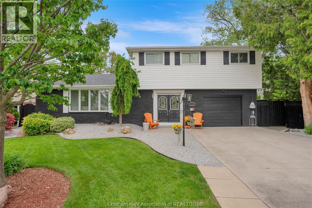 5 Phyllis AVENUE - 1