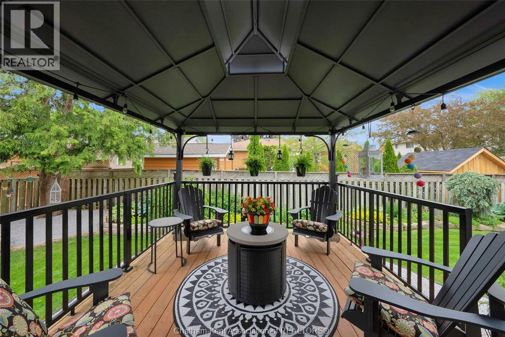 5 Phyllis AVENUE - 34