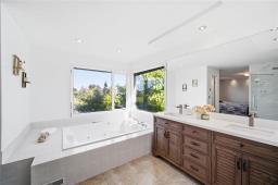 18 Harbour Bay, Winnipeg, MB R3T5G6 Photo 23