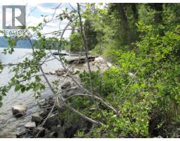 3817 Canim-hendrix Lake Road, Canim Lake, BC V0K1M0 Photo 11