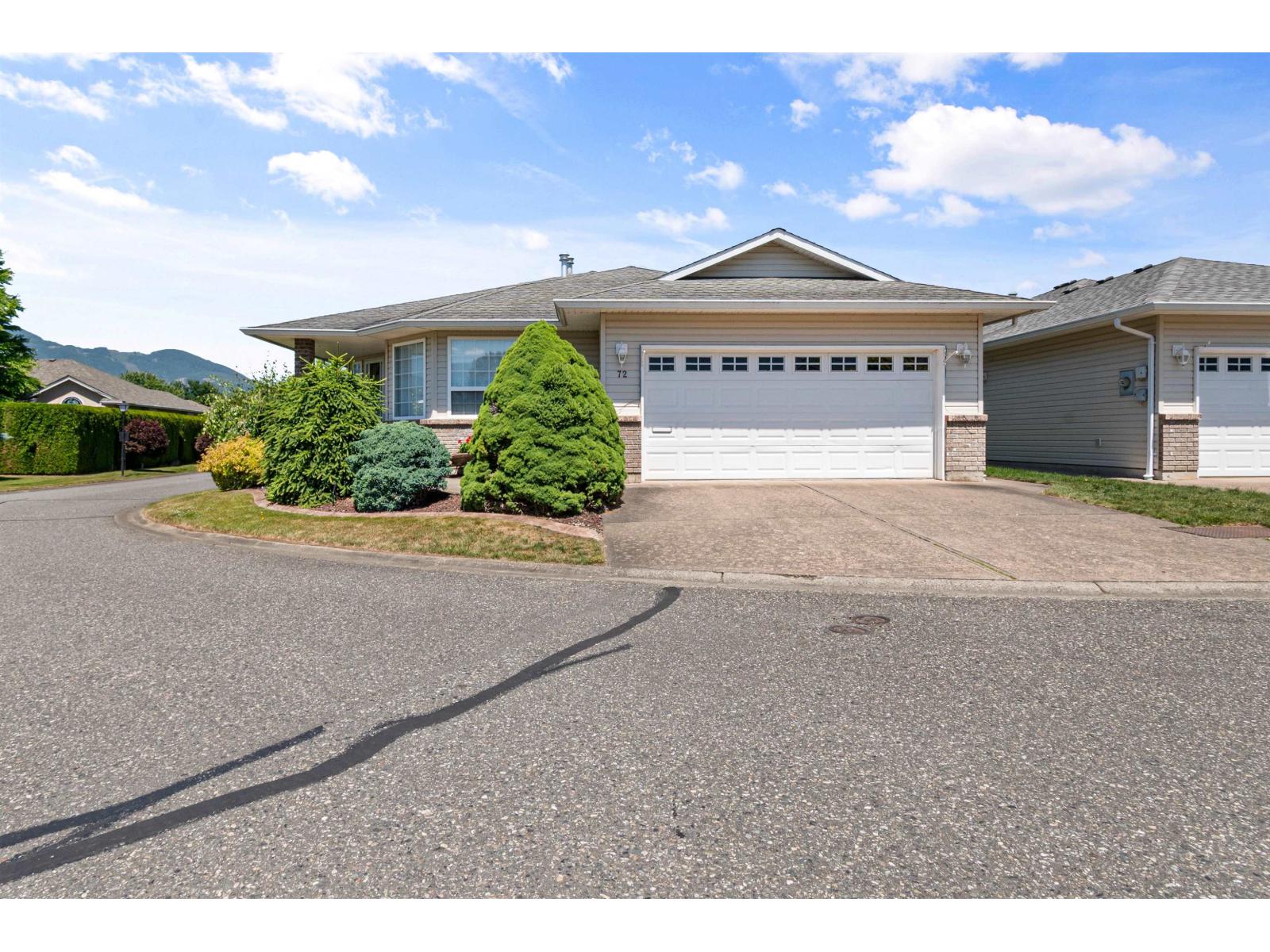 72 7292 ELM ROAD, Agassiz