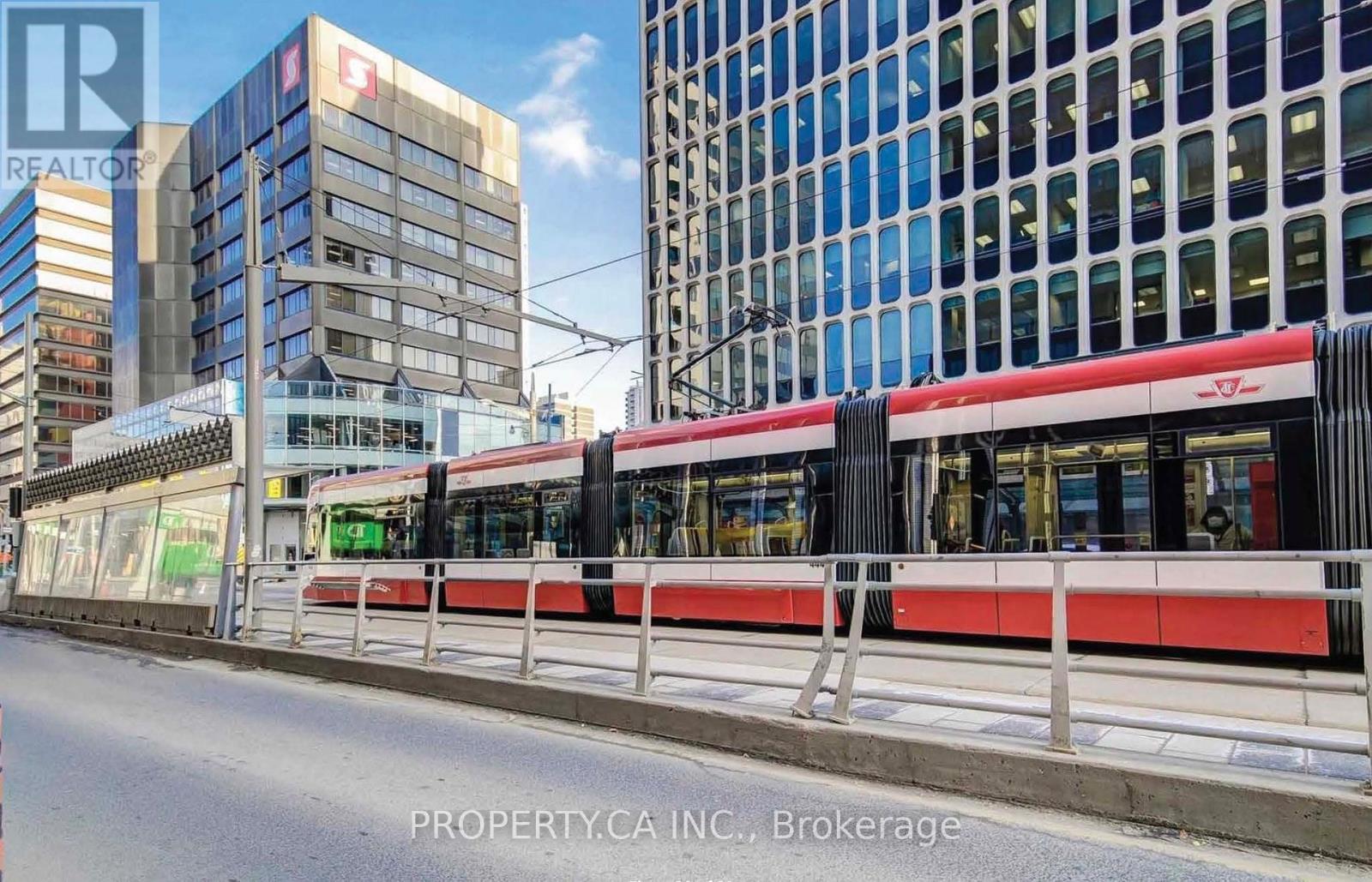 #202 60 ST CLAIR AVENUE W - 20
