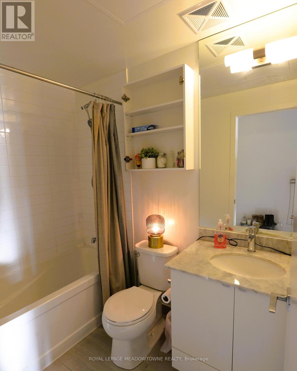 #1809 49 EAST LIBERTY STREET - 7