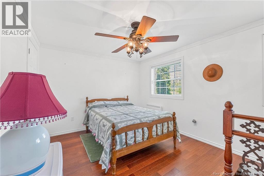 709 Mowat Drive - Image 10
