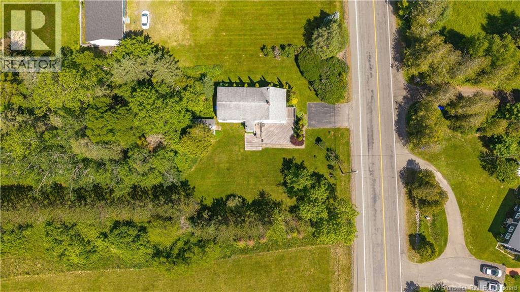 709 Mowat Drive - Image 28