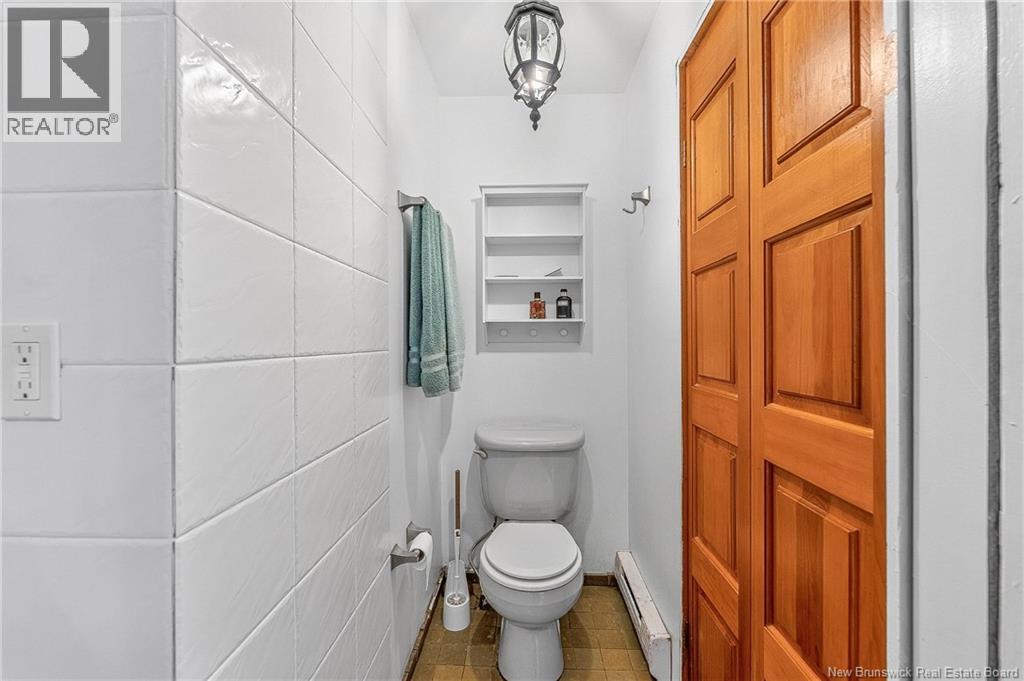 709 Mowat Drive - Image 19