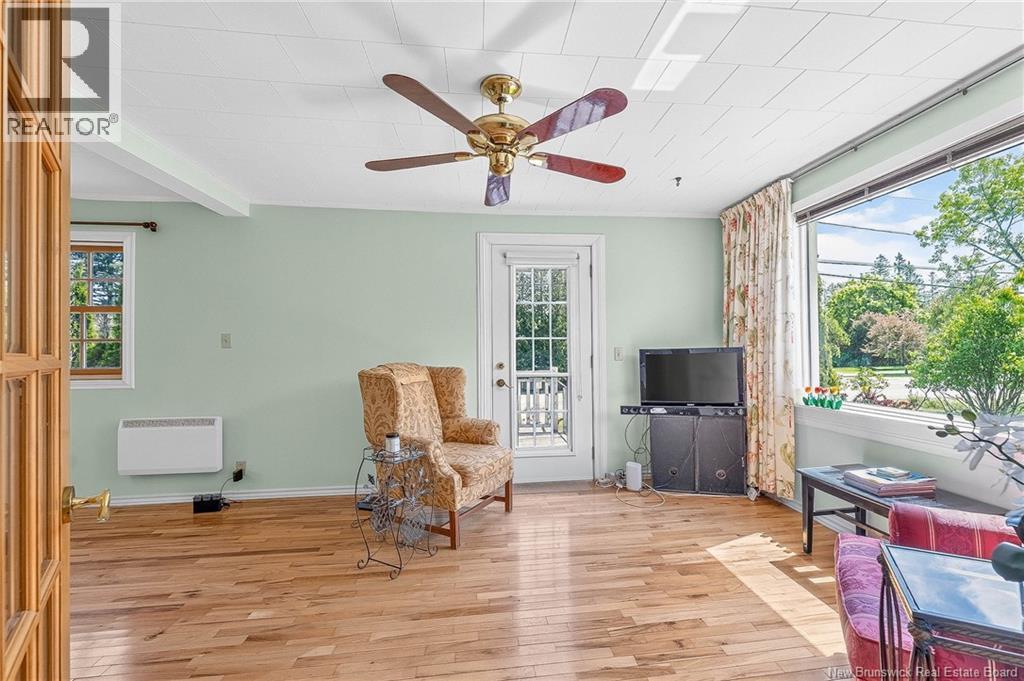 709 Mowat Drive - Image 22