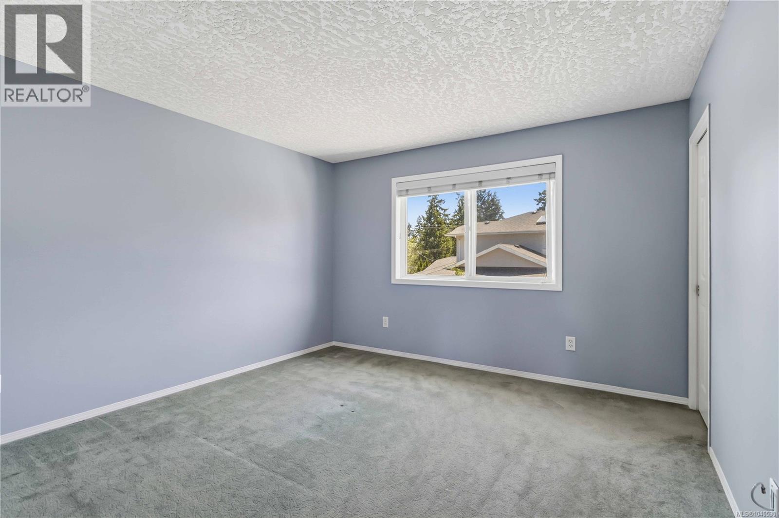 2594 Buckler Ave - 19