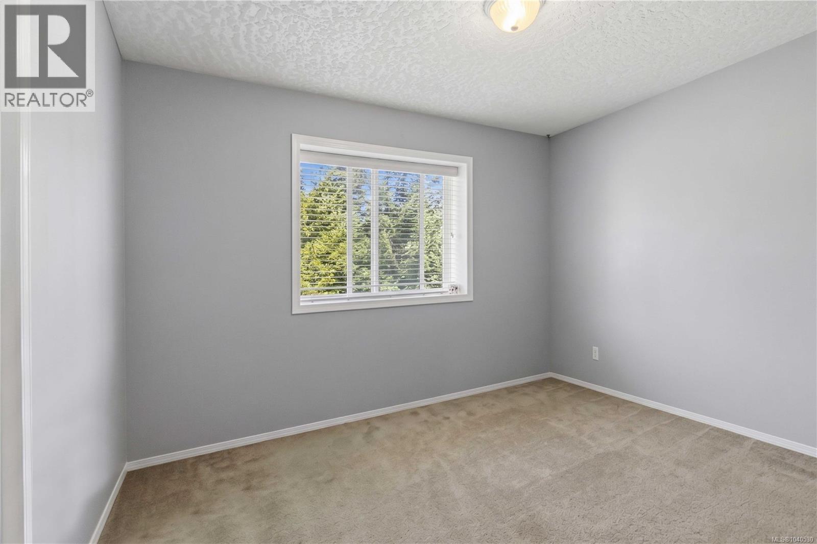 2594 Buckler Ave - 27