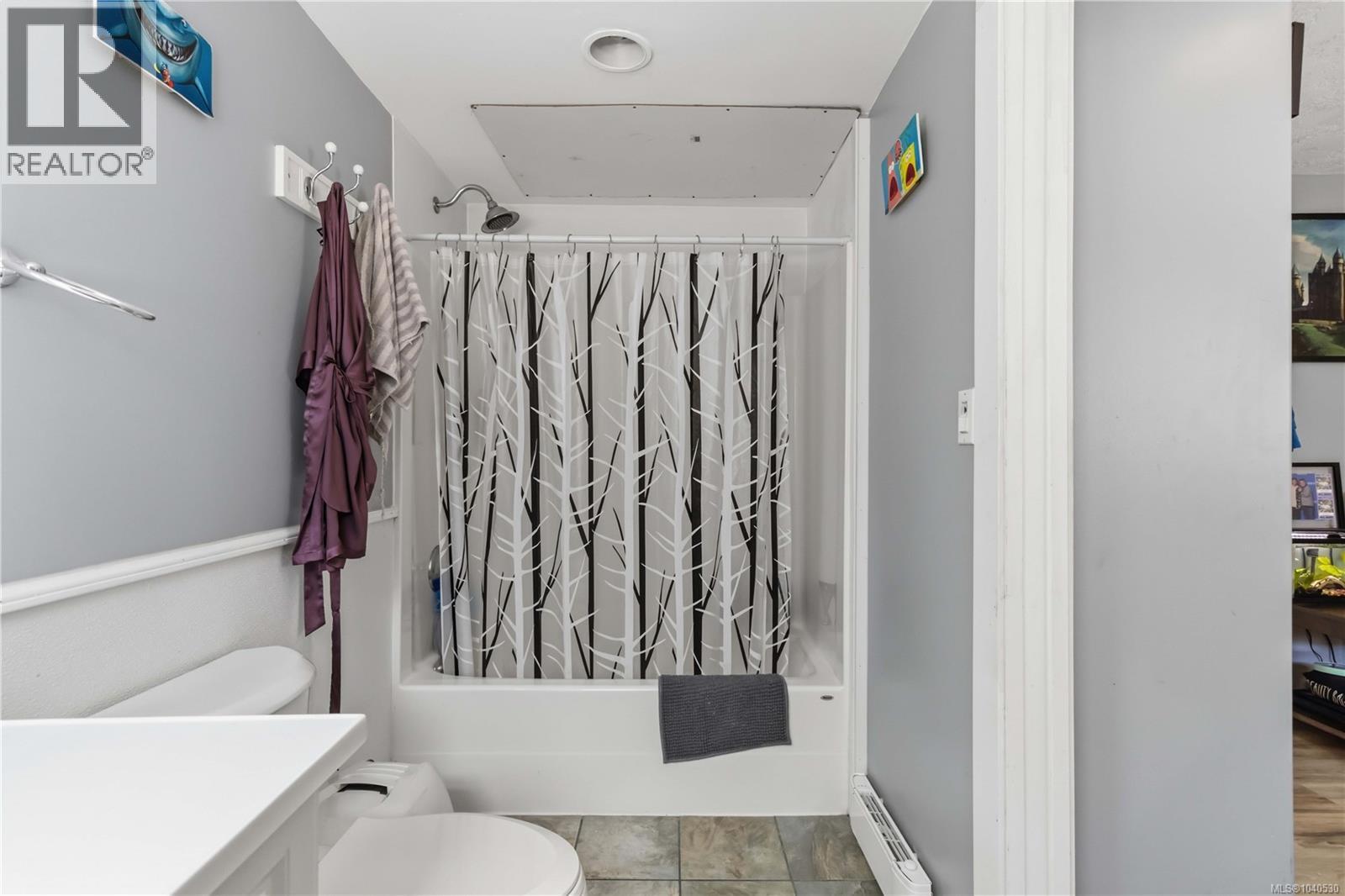 2594 Buckler Ave - 39