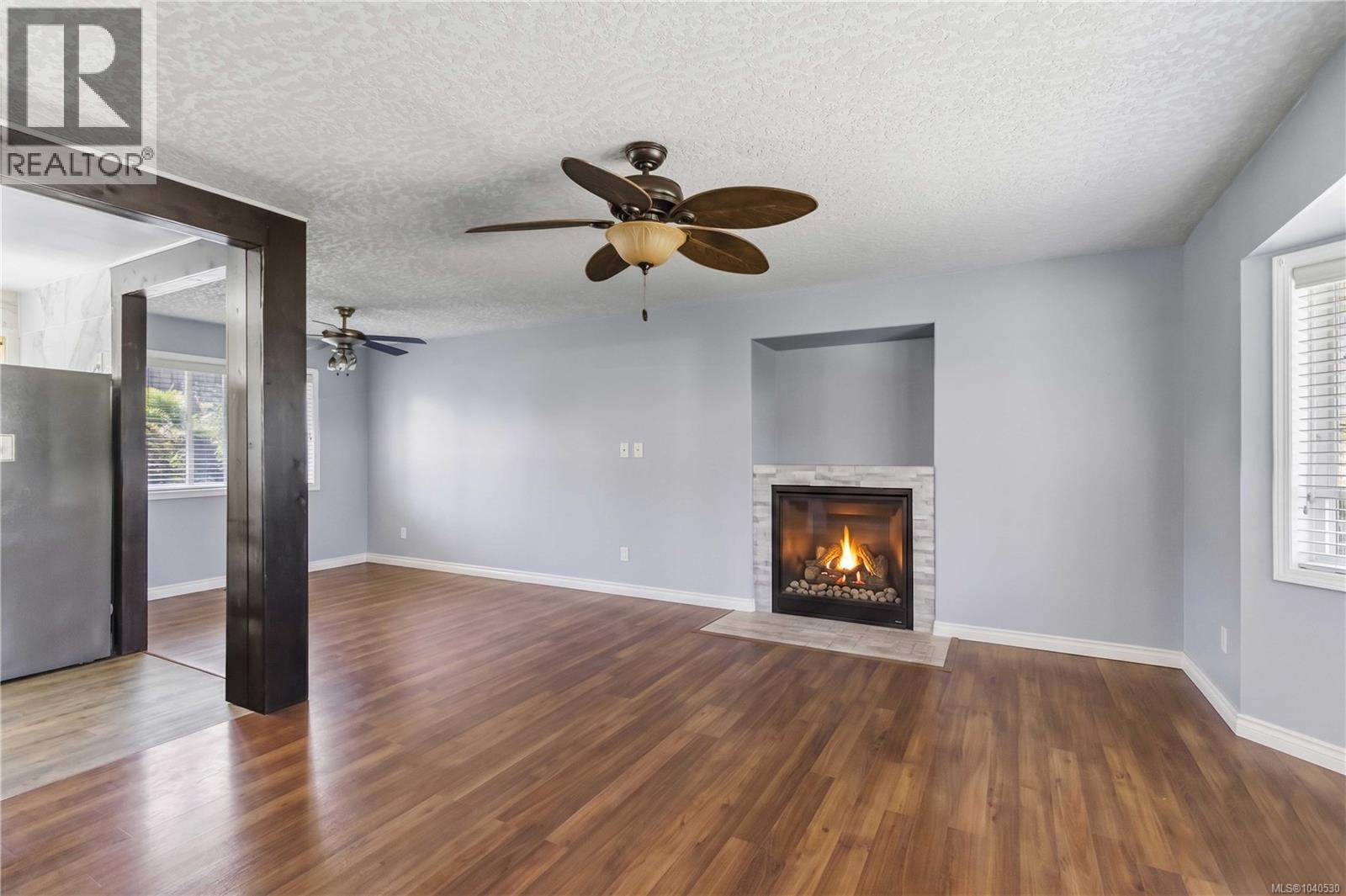 2594 Buckler Ave - Image 9