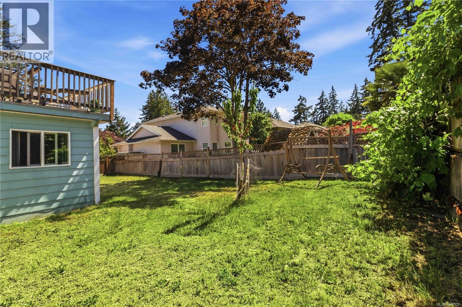 2594 Buckler Ave - 56