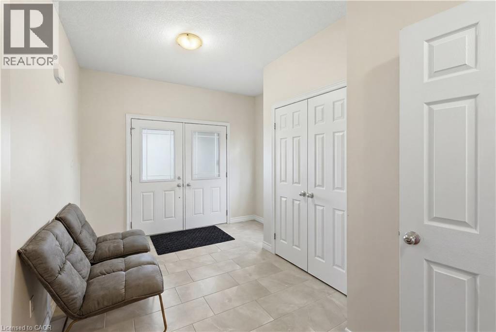 399 RIDEAU RIVER Street - 4