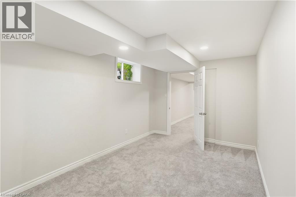 399 RIDEAU RIVER Street - 45