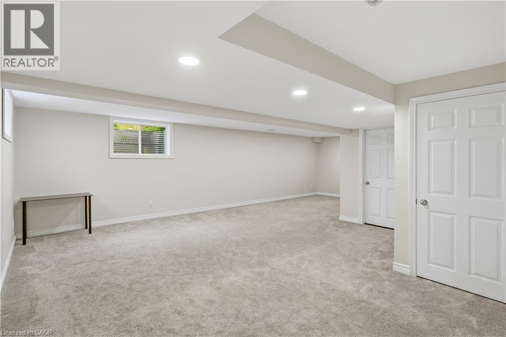 399 RIDEAU RIVER Street - 42