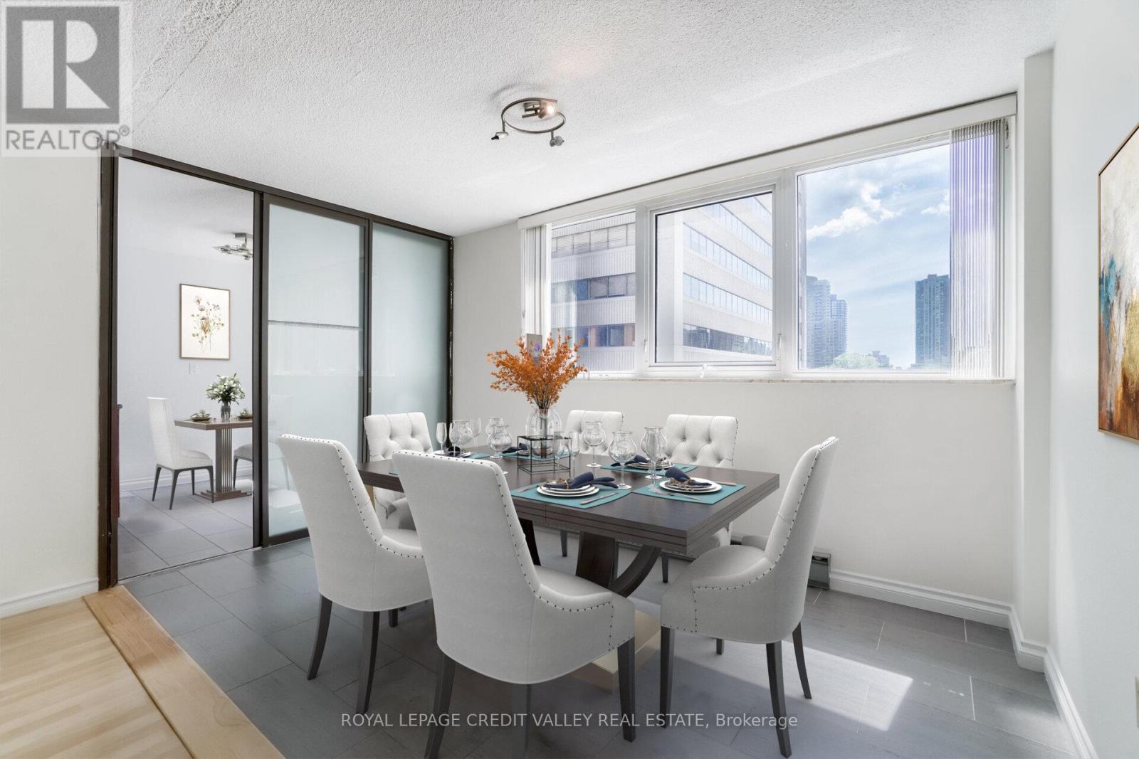 #601 360 BLOOR STREET E - 12