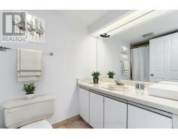 601 - 360 Bloor Street E, Toronto, ON M4W3M3 Photo 17