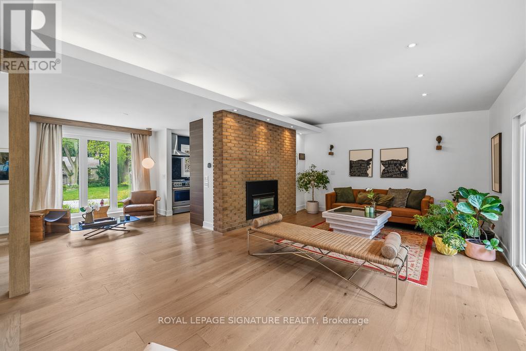 11 YEWFIELD CRESCENT - 14