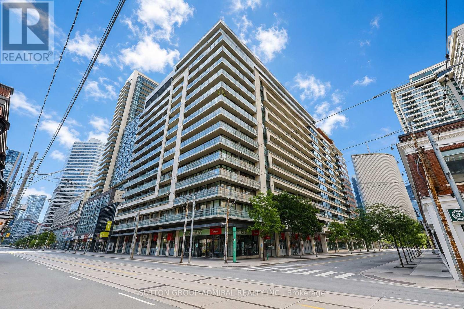 #905 111 ELIZABETH STREET - 1