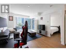 905 - 111 Elizabeth Street, Toronto, ON M5G1P7 Photo 8
