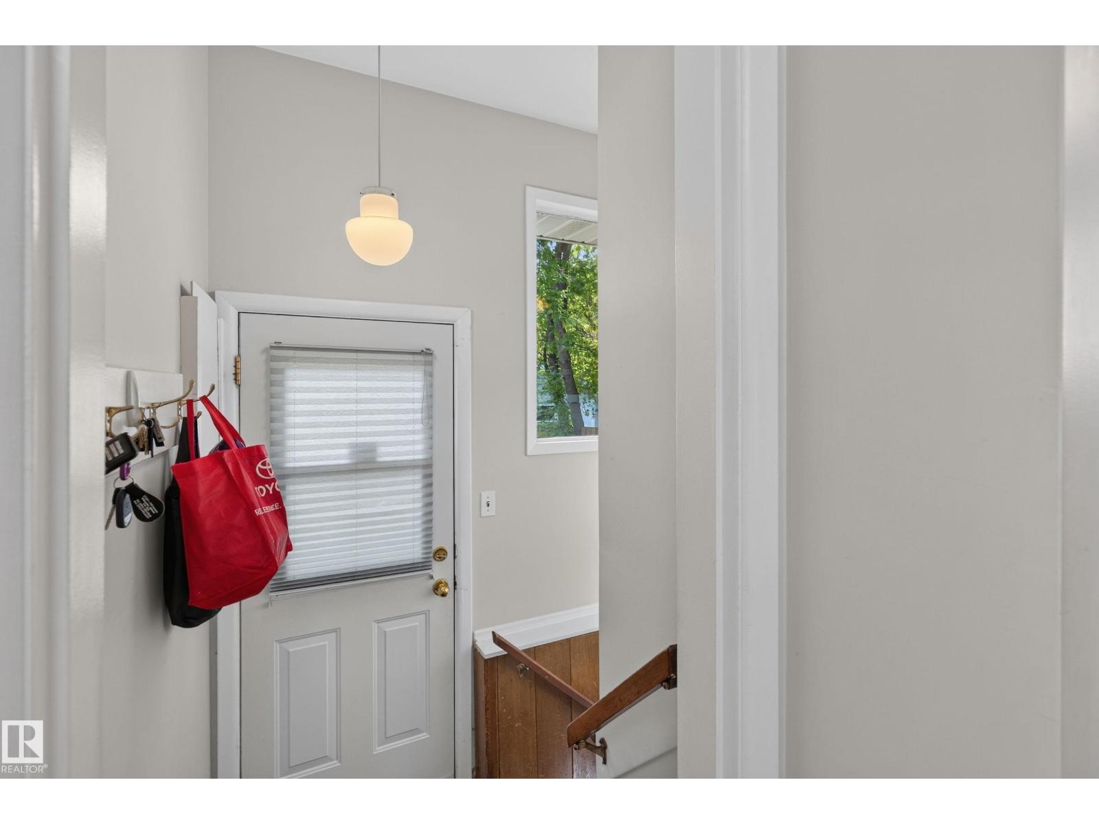 9519 148 ST NW — photo 21