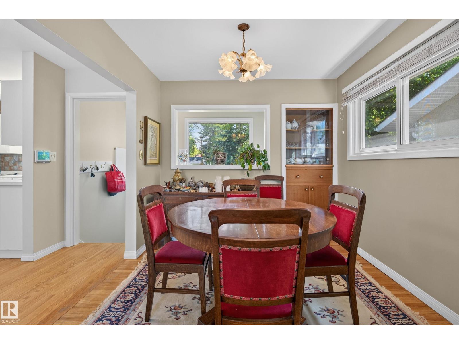 9519 148 ST NW — photo 9