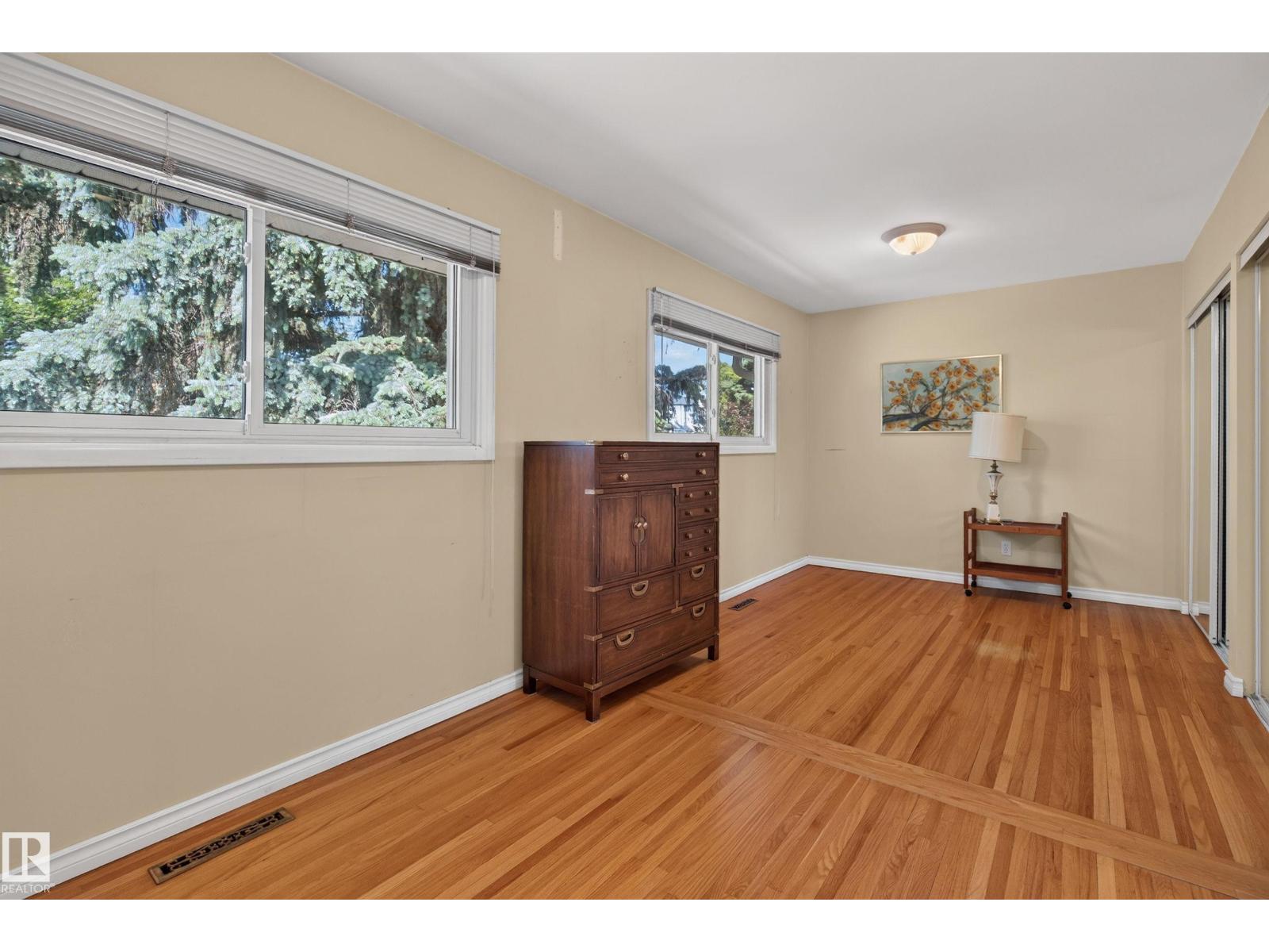 9519 148 ST NW — photo 15