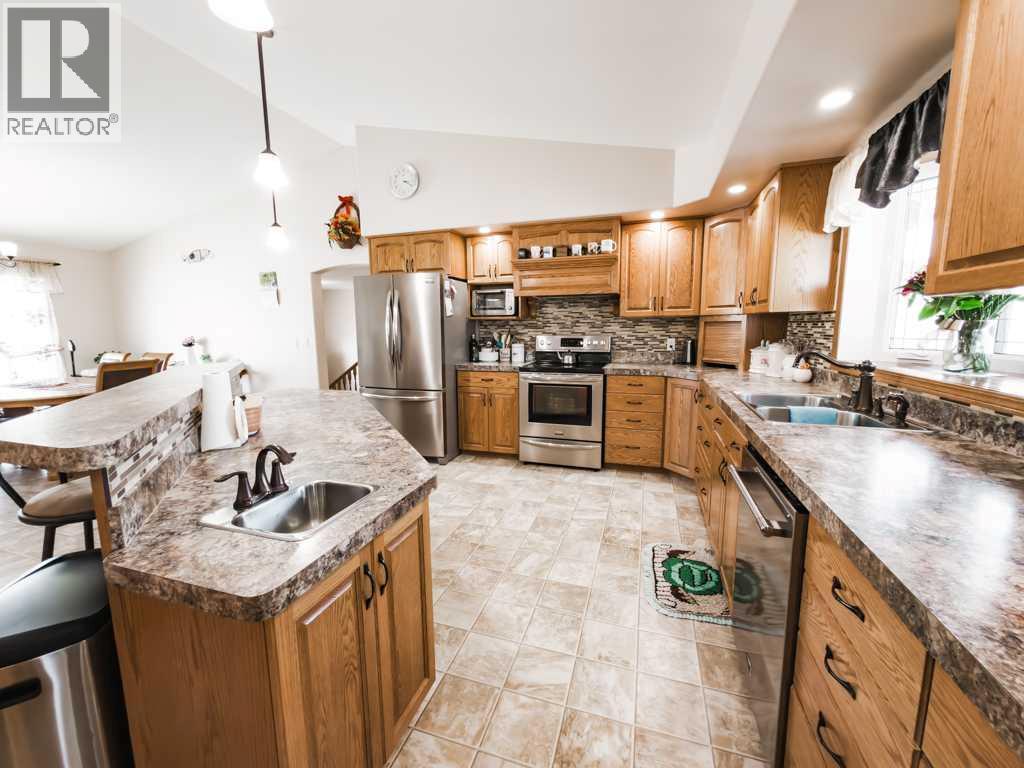 9910 95 Street - 17