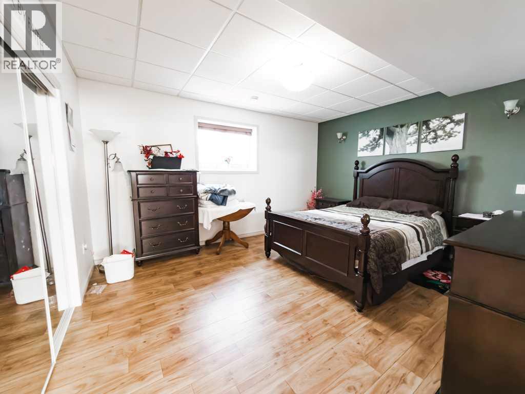 9910 95 Street - 24