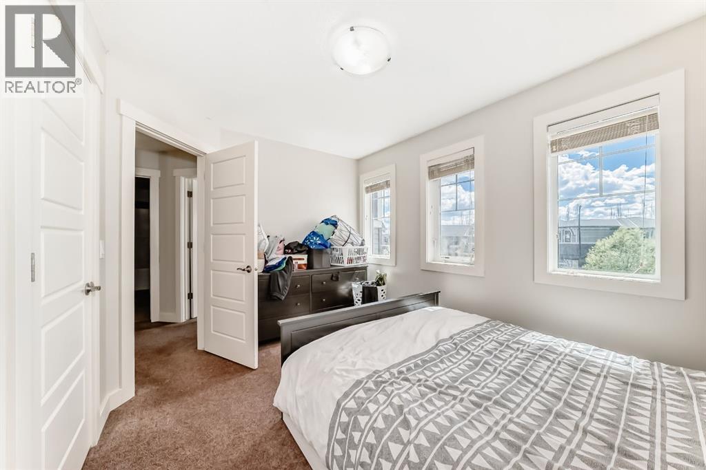 40 Cooperstown Place SW - 16